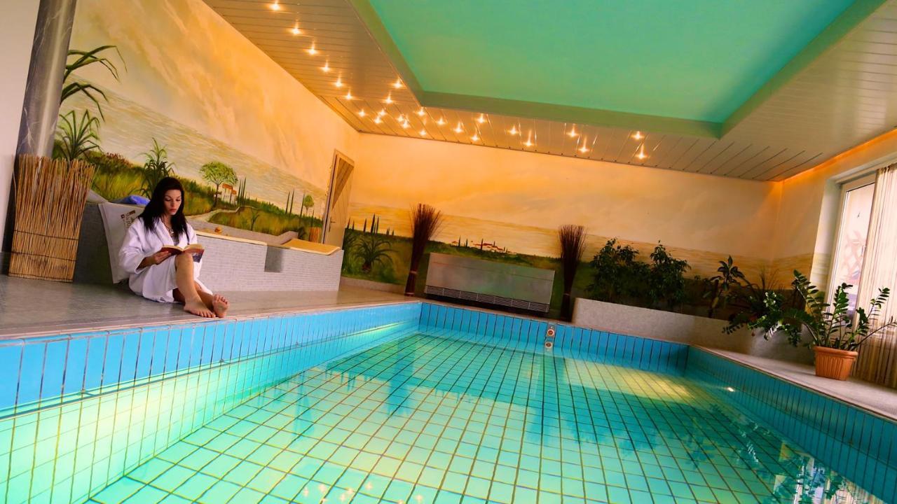 Villa Martini Boutiquehotel (Adults Only) Фельден-ам-Вертерзе Екстер'єр фото