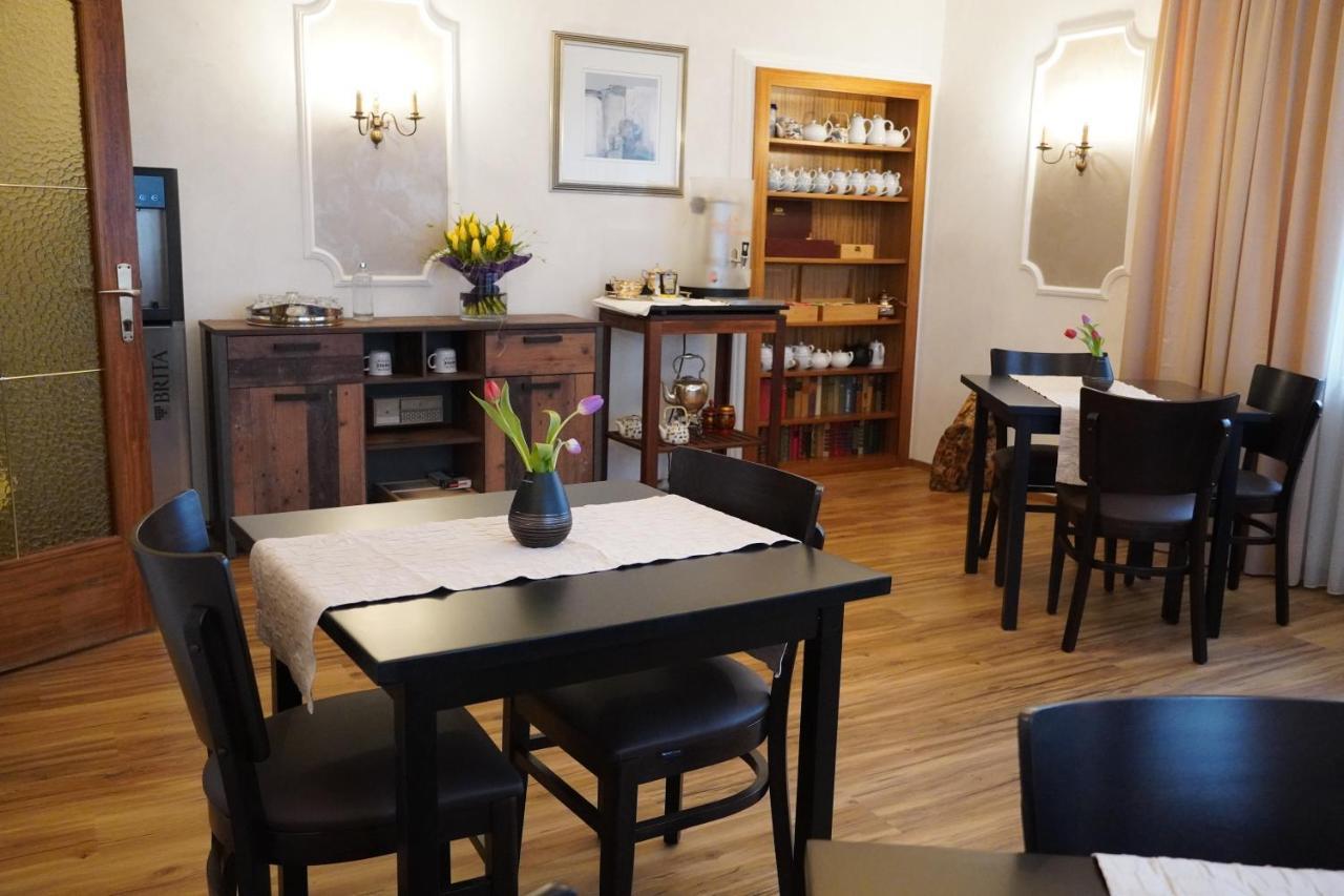 Villa Martini Boutiquehotel (Adults Only) Фельден-ам-Вертерзе Екстер'єр фото
