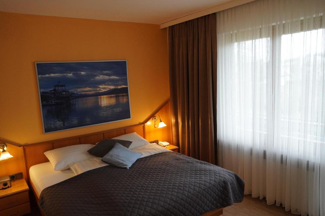 Villa Martini Boutiquehotel (Adults Only) Фельден-ам-Вертерзе Екстер'єр фото